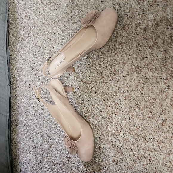 Laura Ashley size 9 sling back heel. - Picture 5 of 6